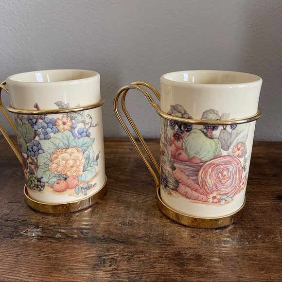 Vintage Turkish Coffee cups with Wire Handle Holder set of 2 - Picture 2 of 9